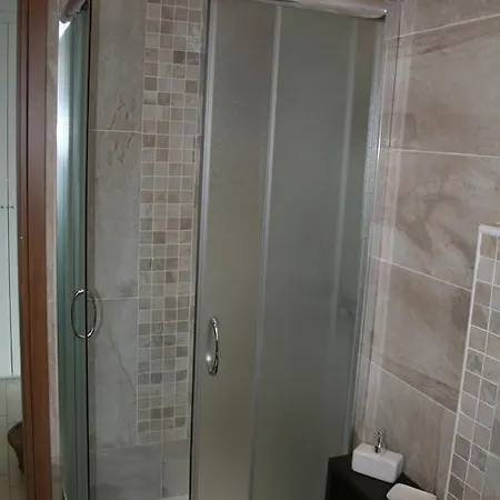 Rose House شقة *